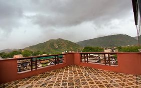 Hotel O Grand Akshay